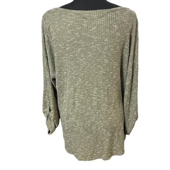 Absolutely Famous Jersey button down v-neck tunic - Picture 5 of 6